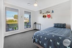 1B Thornbill Rd, Moore Creek NSW 2340, Australia