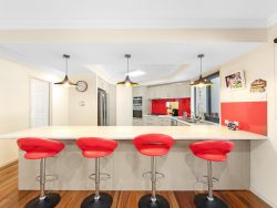 10 Palmwood Dr, Dundowran Beach QLD 4655, Australia