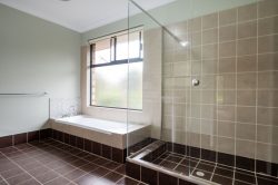 42 Armstrong St, Boyanup WA 6237, Australia