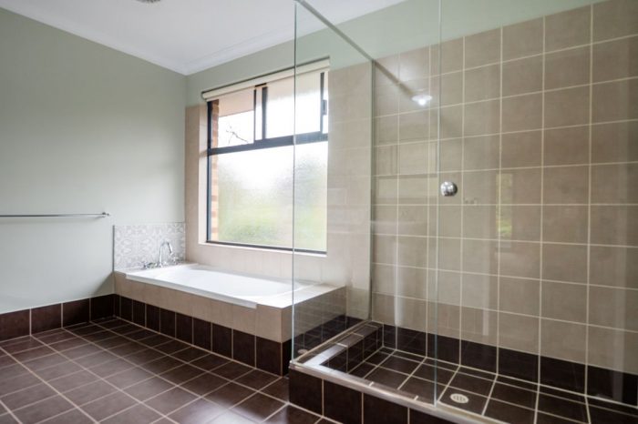 42 Armstrong St, Boyanup WA 6237, Australia