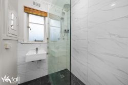 469 Brooker Hwy, Derwent Park TAS 7009, Australia