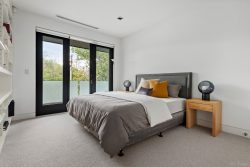 47 Bruce St, Toorak VIC 3142, Australia