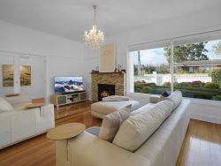 47 Carmichael St, Hamilton VIC 3300, Australia