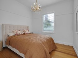 47 Carmichael St, Hamilton VIC 3300, Australia