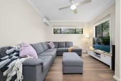 Unit 2/11 Chapman Ave, Penrith NSW 2750, Australia