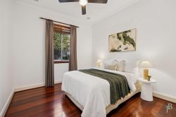 Unit 1/83 Manning Rd, Manning WA 6152, Australia