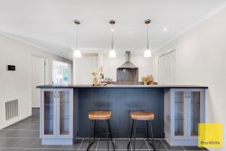 19 Chesterton Ave, Tarneit VIC 3029, Australia