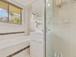 1 Crisp St, Aldinga Beach SA 5173, Australia