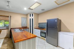 2 Crocker Way, Cable Beach WA 6726, Australia