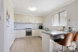 Unit 3/39 Cunningham St, Westdale NSW 2340, Australia