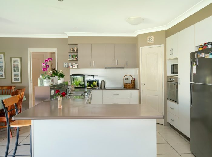 10 Degan Ct, Highfields QLD 4352, Australia