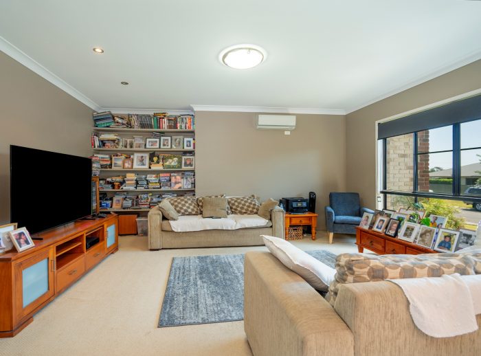 10 Degan Ct, Highfields QLD 4352, Australia