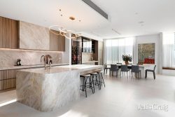 129 Derby St, Kew VIC 3101, Australia