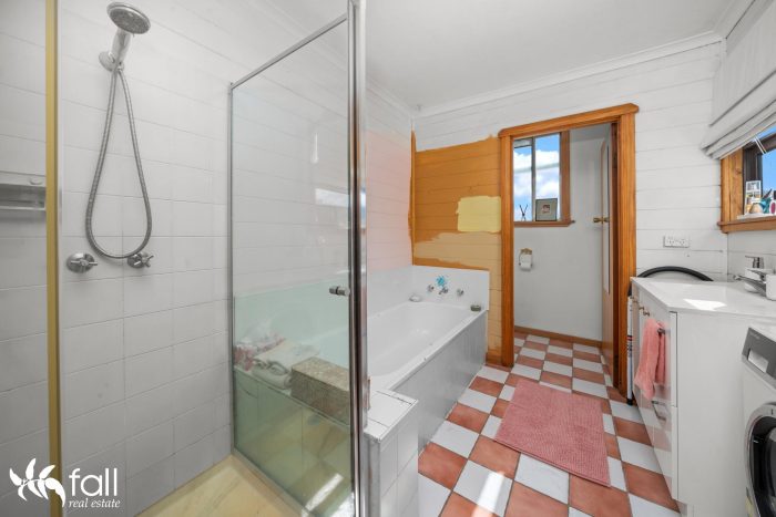 48 Derwent Park Rd, Derwent Park TAS 7009, Australia