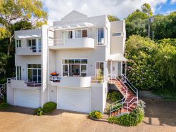 Unit 2/20 Dido St, Kiama NSW 2533, Australia