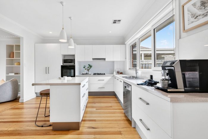 Unit 1/25 Douglas St, Ashwood VIC 3147, Australia