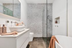 Unit 1/25 Douglas St, Ashwood VIC 3147, Australia