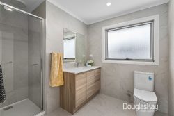 2 Drayton St, Sunshine VIC 3020, Australia