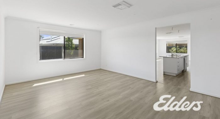 5 Eagle Cl, Yarrawonga VIC 3730, Australia