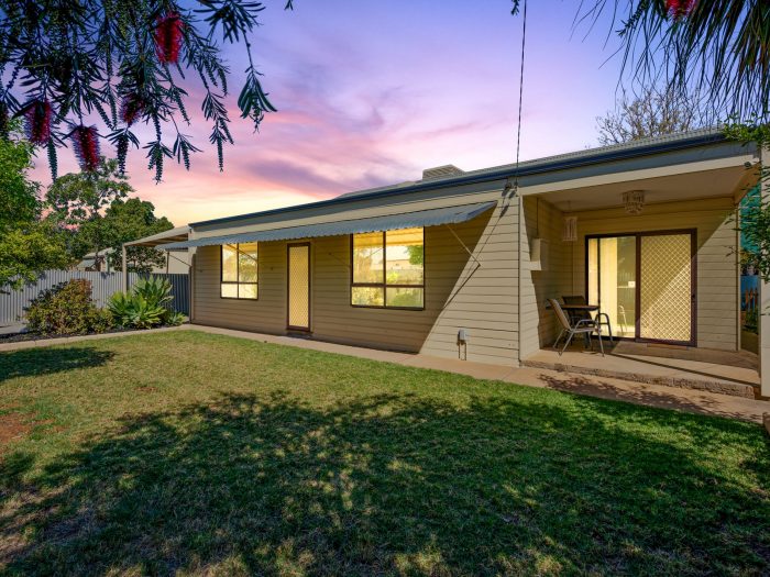 4 Forrest St, South Boulder WA 6432, Australia