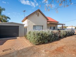 5 Gilberton St, South Kalgoorlie WA 6430, Australia