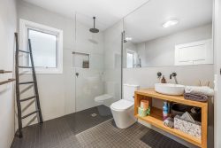 26 Grampians Rd, Halls Gap VIC 3381, Australia