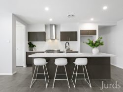 36 Camargo Cct, Heddon Greta NSW 2321, Australia