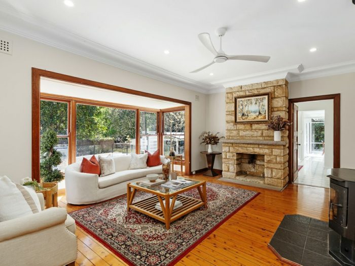 17 Fiona Rd, Beecroft NSW 2119, Australia