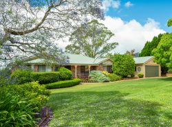 4 Hull Ct, Highfields QLD 4352, Australia
