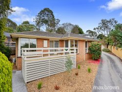 13 Lansell Rd, Mooroolbark VIC 3138, Australia