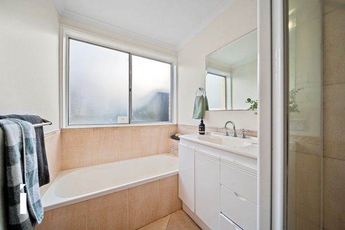 161 Owen Dixon Dr, Spence ACT 2615, Australia
