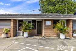 2/5 Jesmond St, Safety Bay WA 6169, Australia