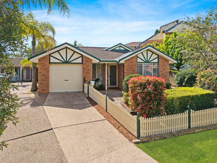 6B Ingram Cl, Kariong NSW 2250, Australia