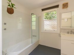 314 Keen St, Girards Hill NSW 2480, Australia