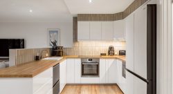 10/20-22 Lake St, Rockingham WA 6168, Australia