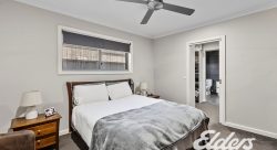 10 Lakeviews Cct, Yarrawonga VIC 3730, Australia