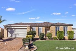 4 Chapman St, West Hoxton NSW 2171, Australia