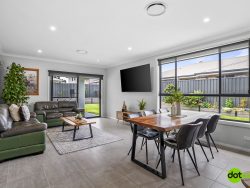 36 Lawrence Ave, Wyee NSW 2259, Australia