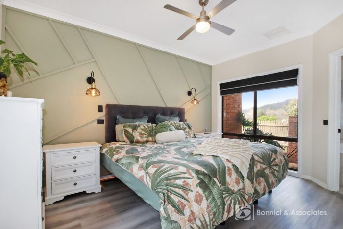 12 McGrath Ct, Wodonga VIC 3690, Australia