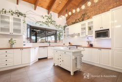 12 McGrath Ct, Wodonga VIC 3690, Australia