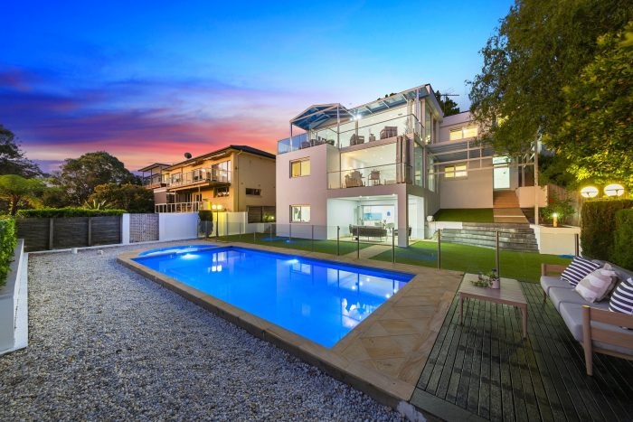 146 Melwood Ave, Killarney Heights NSW 2087, Australia