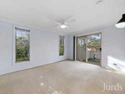 13 Durham Rd, East Branxton NSW 2335, Australia