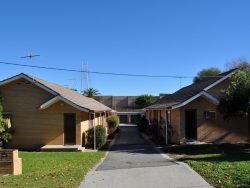 Unit 4/503 Hanel St, East Albury NSW 2640, Australia
