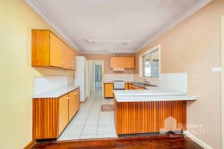 4 North St, East Bunbury WA 6230, Australia