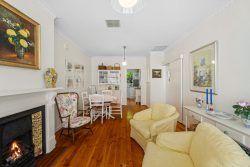 Unit 8/48 Partridge St, Glenelg SA 5045, Australia