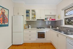 Unit 8/48 Partridge St, Glenelg SA 5045, Australia