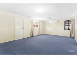 12 Shillam St, Kawana QLD 4701, Australia