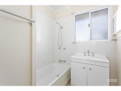 12 Shillam St, Kawana QLD 4701, Australia