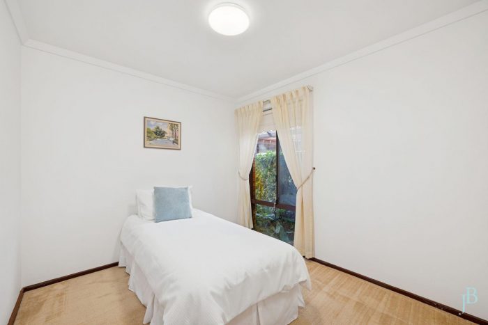36 Marcus Ave, Booragoon WA 6154, Australia