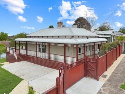 15 Pope St, Hamilton VIC 3300, Australia